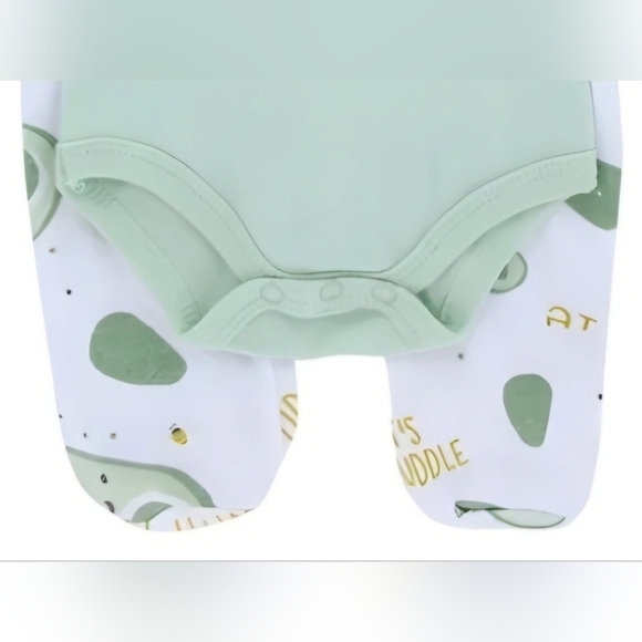 NWT baby gift set adorable cute matching sleeper hat mittens avocado avocuddle - Picture 3 of 4